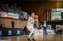Basketball, bet-at-home Basketball Superliga 2021/22, Grunddurchgang Runde 14, Oberwart Gunners, Vienna D.C. Timberwolves, Jonathan Knessl (12)