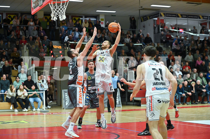 Basketball, Superliga 2024/25, Grunddurchgang 19.Runde, Flyers Wels vs. Klosterneuburg,