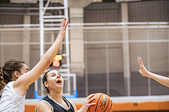 Basketball, Win2Day Basketball Damen Superliga 2022/23, Grunddurchgang 9.Runde, Vienna Timberwolves, Vienna United, Daria Biletska (30)