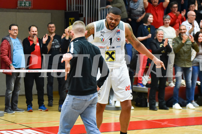 Win2Day Basketball Superliga 2022/23, Playoff,
Viertelfinale Spiel 3, Flyers Wels vs SKN St. Pölten