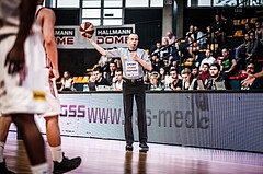 Basketball, ABL 2017/18, Playoff VF Spiel 2, BC Vienna, WBC Wels, Christoph Rohacky (Referee)