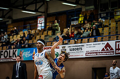 Basketball, bet-at-home Basketball Superliga 2021/22, Grunddurchgang Runde 14, Oberwart Gunners, Vienna D.C. Timberwolves, Peter Hofbauer (14)