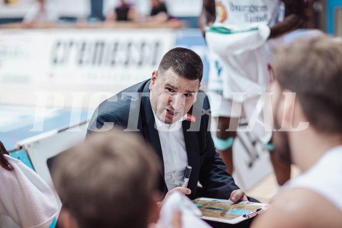 Basketball, Basketball Superliga 2023/24, Grundduchgang Runde 4., Oberwart Gunners, Kapfenberg Bulls, Horst Leitner (Head Coach)
