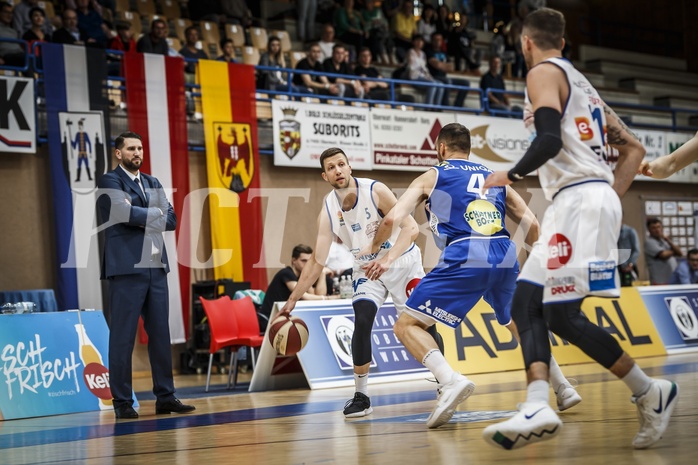 Basketball, ABL 2018/19, Playoff HF Spiel 2, Oberwart Gunners, Gmunden Swans, Andrius Mikutis (5) Basketball, ABL 2018/19, Playoff HF Spiel 2, Oberwart Gunners, Gmunden Swans, Andrius Mikutis (5)