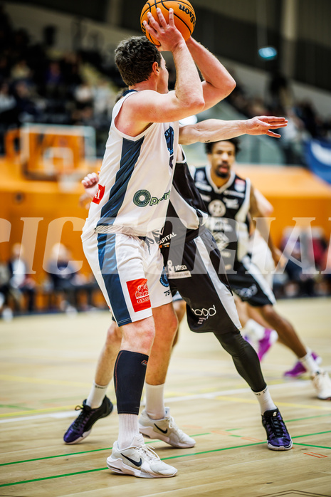 Basketball, Win2Day Superliga 2023/24, Grunddurchgang 21.Runde, Vienna Timberwolves, Kapfenberg Bulls, Philipp D'Angelo (9)