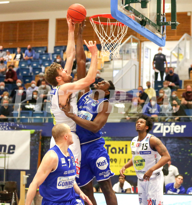 Basketball Superliga 2021/22, 7.Plazierungsrunde Gmunden Swans vs. Oberwart Gunners


