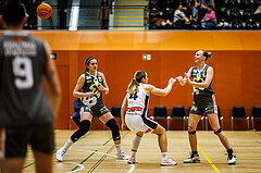 Basketball, Win2Day Basketball Damen Superliga 2024/25, Grunddurchgang 9.Runde, Vienna Timberwolves, Klosterneuburg Duchess, Pia Jurhar (19), Johanna Mölls (4), Sina Höllerl (6)