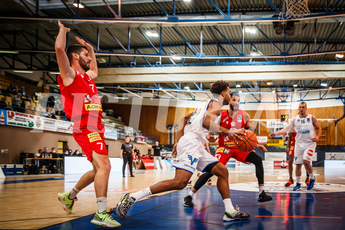 Basketball, Basketball Austria Cup 2021/22, Achtelfinale, Oberwart Gunners, Traiskirchen Lions, 