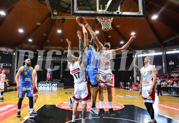 Basketball Superliga 2022/23, 9.Plazierungsrunde BC Vienna vs. SKN St.Pölten



