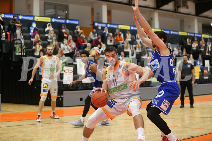 Basketball Superliga 2021/22, 7. Plazierungsrunde Klosterneuburg Dukes vs. Oberwart Gunners


