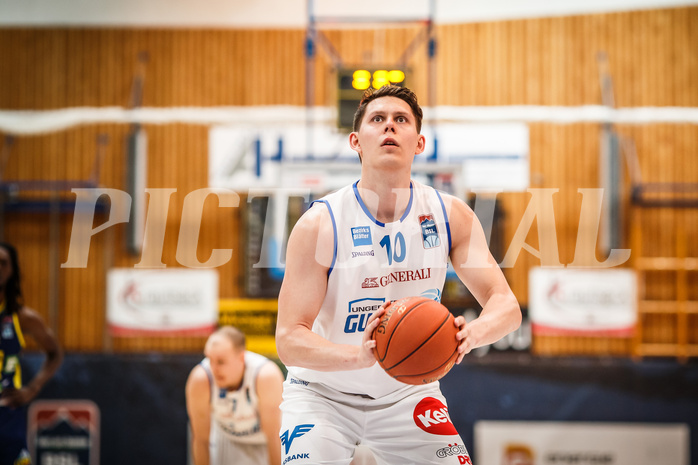 Basketball, bet-at-home Basketball Superliga 2021/22, Platzierungsrunde Spiel 8, Oberwart Gunners, UBSC Graz, Tyler Creammer (10)