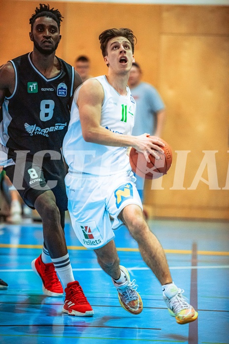 Basketball, Basketball Zweite Liga 2022/23 Playoff, Viertelfinale Spiel 2, Union Deutsch Wagram, Raiders Tirol, Simon Marek (11)