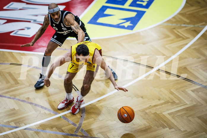 Basketball, Basketball Zweite Liga 2024/25, Grunddurchgang 19.Runde, Traiskirchen Lions NexGen, Wörthersee Piraten, Shawn L. Ray (6), Anes Avdic (7)