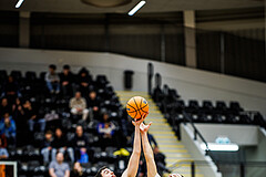 Basketball, Basketball Zweite Liga 2024/25, Grunddurchgang 14.Runde, Vienna Timberwolves, KOS Celovec, Veljko Dena (10), Ivor Kuresevic (44)