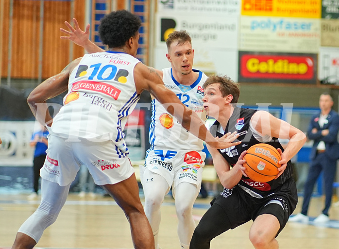 Basketball, Basketball Superliga 2024/25, Playoffs, Viertelfinale Spiel 3, Oberwart Gunners vs. Kapfenberg 