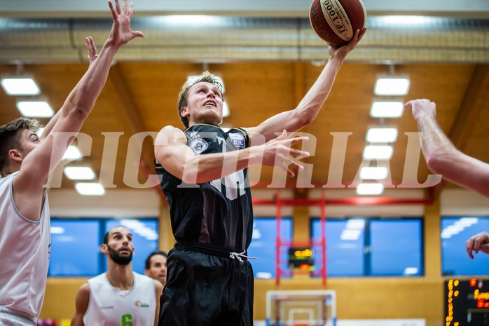 Basketball, Basketball Zweite Liga, Grunddurchgang 5.Runde, Basket Flames, Wörthersee Piraten, Lukas Simoner (7)