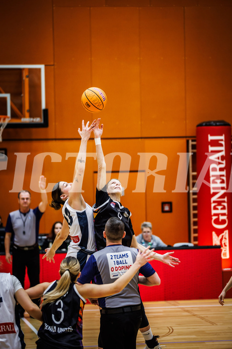 Basketball, Win2Day Basketball Damen Superliga 2024/25, Grunddurchgang 11.Runde, Vienna Timberwolves, Vienna United, Lea Feitl (33), Antonia Reissner (9)
