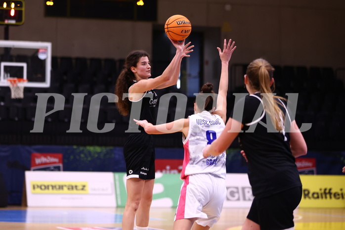 13.01.2024, Graz, Raiffeisen Sportpark, Basketball Damen Superliga 2023/24, Grunddurchgang 9.Runde, UBSC-DBBC Graz - Basket Flames Women ,  