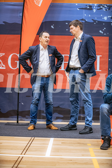 Basketball, Win2Day Superliga 2022/23, Grunddurchgang 11.Runde, Vienna Timberwolves, CITIES Panthers Fürstenfeld, Peter Stahl (Head Coach), Hubert Schmidt (Head Coach)