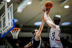 Basketball, Win2Day Superliga 2023/24, 3. Qualifikationsrunde, Vienna Timberwolves, Kapfenberg Bulls, Nemanja Krstic (22), Elias Wlasak (8)