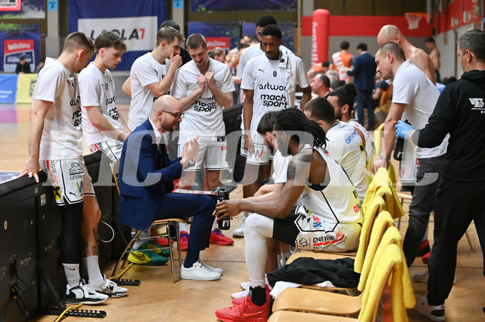 Basketball, Superliga 2024/25, Plazierungsrunde 7.Runde, Flyers Wels vs. Klosterneuburg Dukes,
Basketball, Superliga 2024/25, Plazierungsrunde 7.Runde, Flyers Wels vs. Klosterneuburg Dukes,