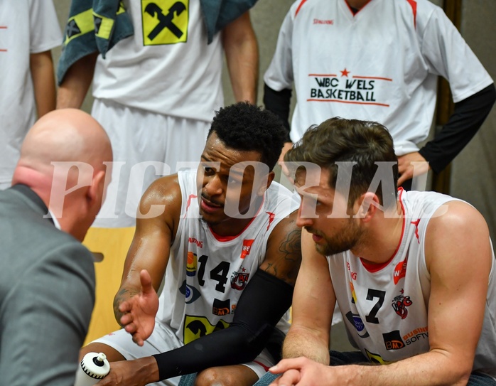 Basketball ABL 2016/17 Halbfinale Spiel 4 WBC Wels vs Gunners Oberwart