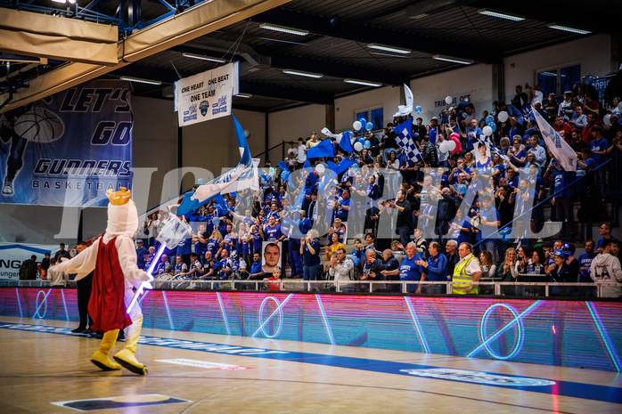 Basketball, Basketball Austria Cup 2022/23, Halbfinale 1, Oberwart Gunners, Gmunden Swans, #mascot