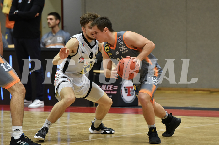 Basketball Superliga 2021/22, Grunddurchgang. 8.Runde Flyers Wels vs. BK IMMOunited Dukes