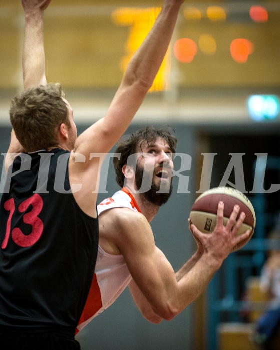 Basketball 2.Bundesliga 2017/18, Grunddurchgang 10.Runde UBC St.Pölten vs. Mistelmach Mustangs


