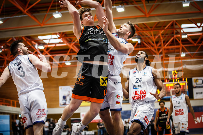 Basketball, win2day Basketball Superliga 2022/23, 10. Qualifikationsrunde, BBC Nord Dragonz, Fürstenfeld Panthers, Fynn Schott (13) Basketball, win2day Basketball Superliga 2022/23, 10. Qualifikationsrunde, BBC Nord Dragonz, Fürstenfeld Panthers, Fynn Schott (13)