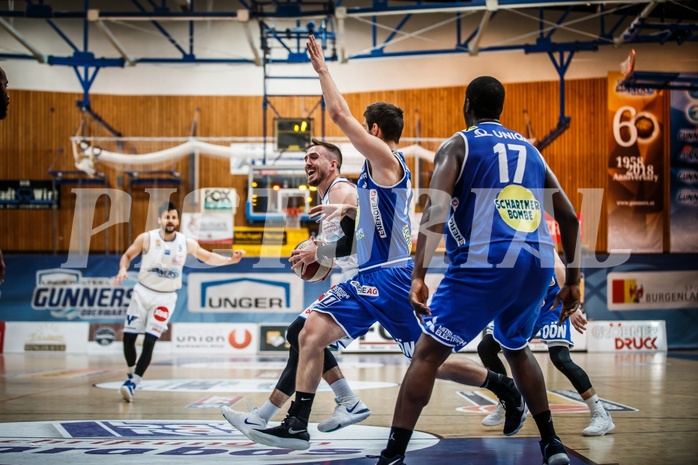 Basketball, ABL 2018/19, Playoff HF Spiel 2, , Gmunden Swans, Hayden Thomas Lescault (11) Basketball, ABL 2018/19, Playoff HF Spiel 2, , Gmunden Swans, Hayden Thomas Lescault (11)