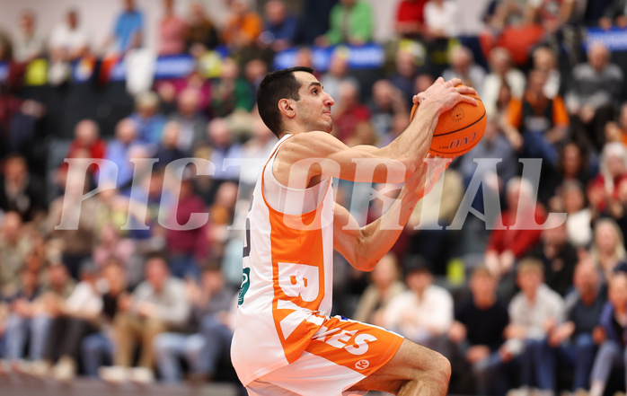 Basketball Superliga 2024/25, 6.Plazierungsrunde Klosterneuburg Dukes vs. TRaiskirchen Lions
Basketball Superliga 2024/25, 6.Plazierungsrunde Klosterneuburg Dukes vs. TRaiskirchen Lions