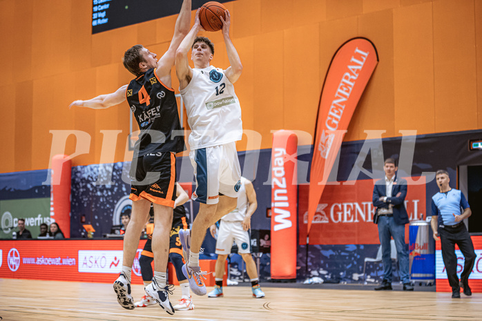 Basketball, Win2Day Superliga 2022/23, 3. Qualifikationsrunde, Vienna Timberwolves, Fürstenfeld Panthers, Andrija Blatancic (4), Jakob Lohr (12)