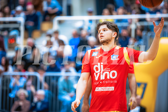 Basketball, Win2Day Superliga 2022/23, Viertelfinale Spiel 4, SKN St. Pölten Basketball, Raiffeisen Flyers Wels, Felix Angerbauer (4)