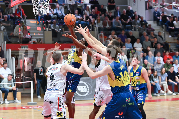 Basketball, Superliga 2024/25, 9. Plazierungsrunde, Flyers Wels vs. UBSC Graz,
