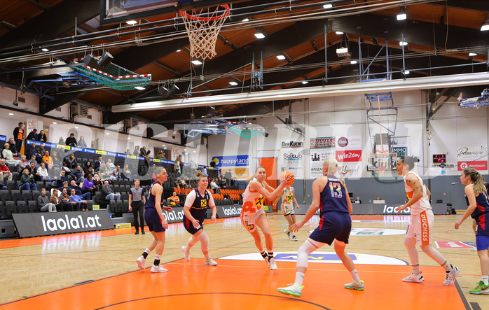 Basketball Damen Superliga 2023/24, Grunddurchgang Spiel 4 BK Duchess Klosterneuburg vs. SKN St.Pölten


