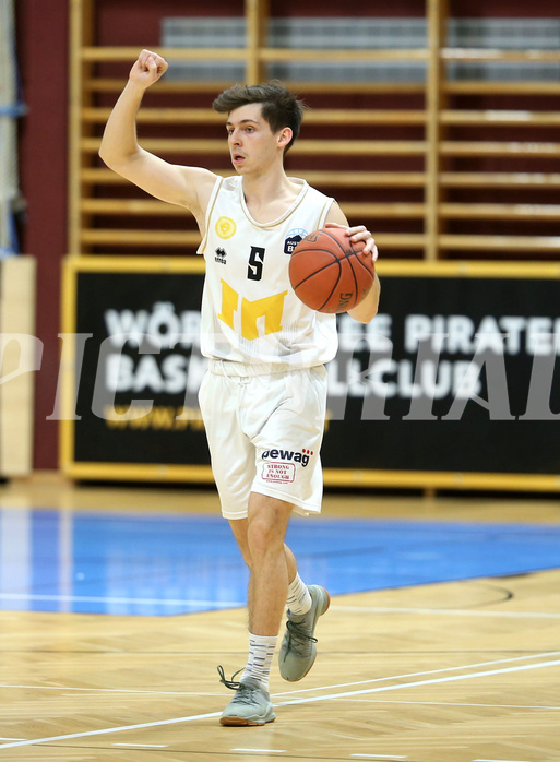 Basketball Basketball