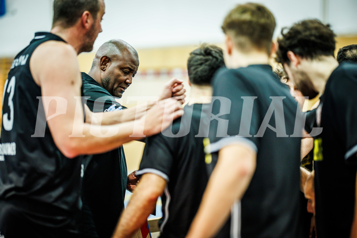 Basketball, Basketball Zweite Liga 2023/24, Grunddurchgang 4.Runde, Deutsch Wagram Alligators, Mattersburg Rocks, James Williams (Head Coach)