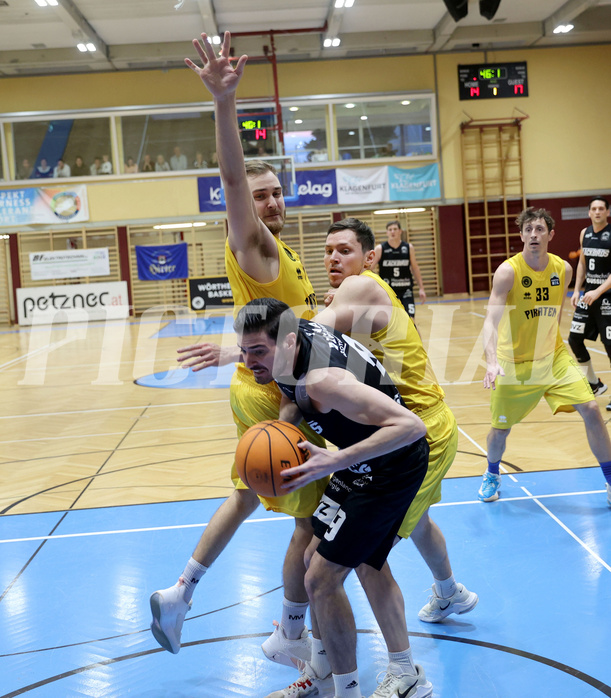 Basketball Basketball