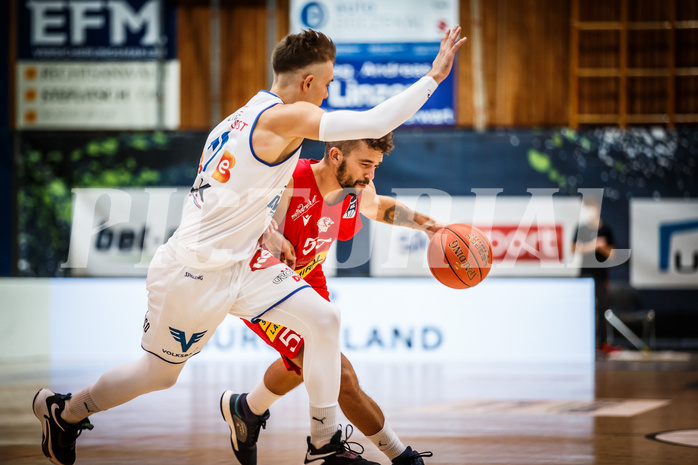 Basketball, Basketball Austria Cup 2021/22, Achtelfinale, Oberwart Gunners, Traiskirchen Lions, 