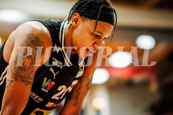 Basketball, Basketball Austria CUP 2023/24, Finale, Traiskirchen Lions, Flyers Wels, Christopher Ferguson (20)