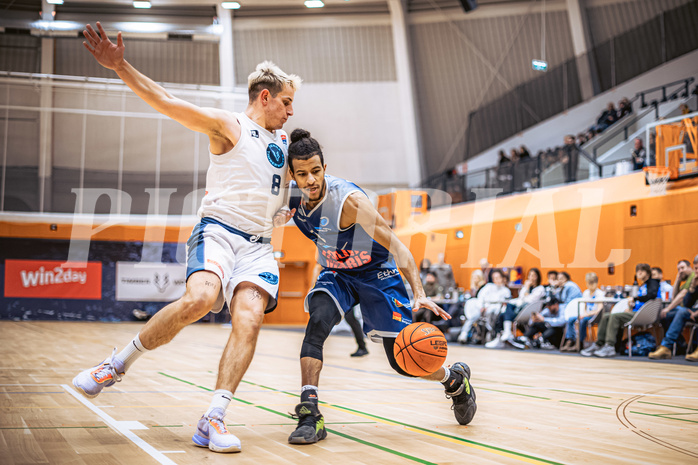 Basketball, Win2Day Superliga 2022/23, Grunddurchgang 10.Runde, Vienna Timberwolves, COLDAMARIS BBC Nord Dragonz, Elias Wlasak (8), Kyran Jordan Mc Clure (13)