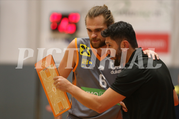 Basketball Superliga 2021/22, NÖ-Cup Klosterneuburg Dukes vs. SKN St.Pölten