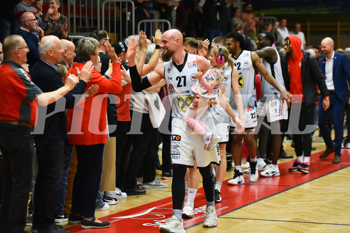 Basketball Superliga 2021/22, Viertelfinale Spiel 2, Flyers Wels vs Swans Gmunden