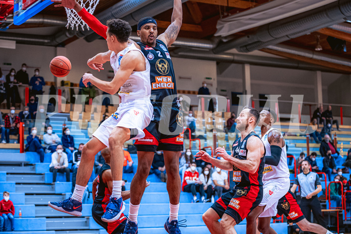 Basketball Basketball Superliga 2021/22, Grunddurchgang 15.Runde Traiskirchen Lions vs. BC GGMT Vienna
