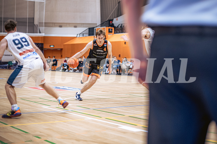 Basketball, Win2Day Superliga 2022/23, Grunddurchgang 11.Runde, Vienna Timberwolves, CITIES Panthers Fürstenfeld, Andrija Blatancic (4)