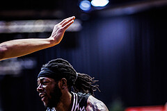 Basketball, Win2Day Superliga 2024/25, Grunddurchgang 17.Runde, BC Vienna, Flyers Wels, Damion Rosser (2)