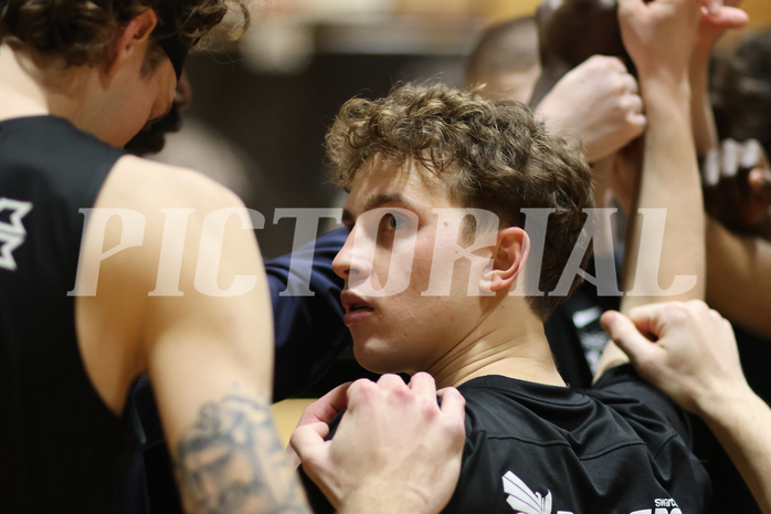Basketball Zweite Liga 2024/25, Grunddurchgang 19.Runde Raiders Tirol vs. BBU Salzburg



