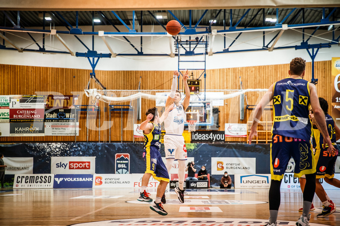 Basketball, bet-at-home Basketball Superliga 2021/22, Grunddurchgang Runde 12, Oberwart Gunners, UBSC Graz, Jonathan Knessl (12)