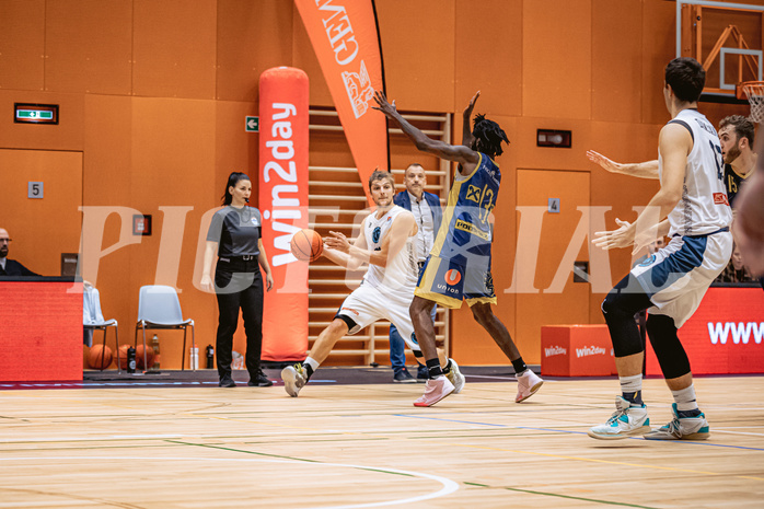 Basketball, Win2Day Superliga 2022/23, Grunddurchgang 2.Runde, Vienna D.C. Timberwolves, UBSC Raiffeisen Graz, Moritz Lanegger (21)